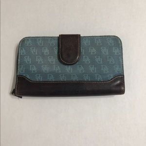 Dooney and Bourke Wallet